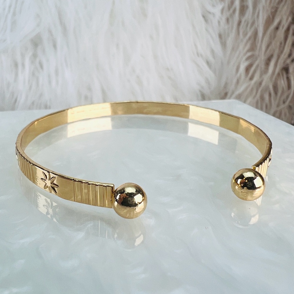 Goldtone Star Bangle Stackable Cuff Bracelet - image 4